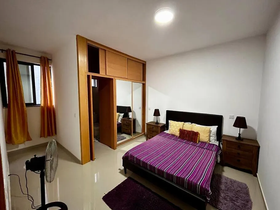 Modern Apartment In Praia Baixo - 1 Min Walking To Beach 0*,  佛得角