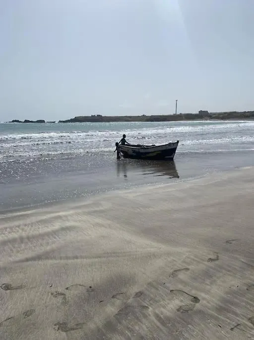 Modern Apartment In Praia Baixo - 1 Min Walking To Beach